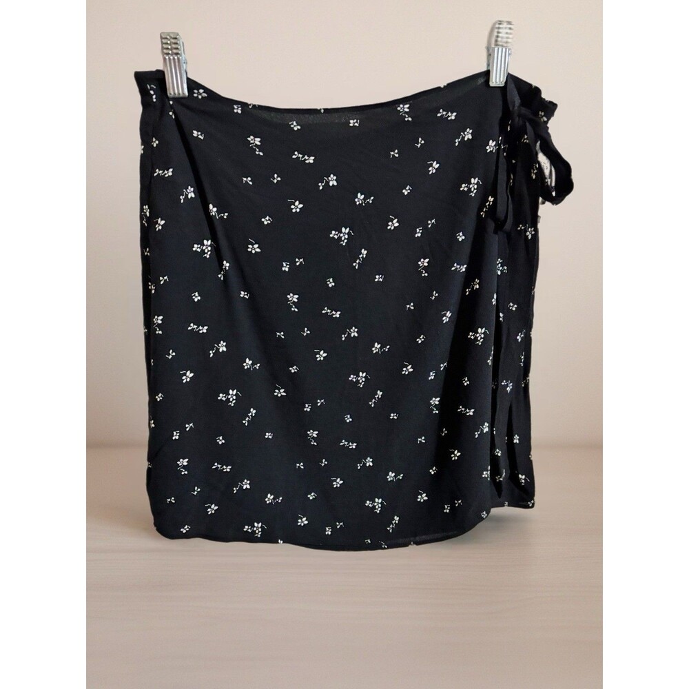 Treasure & Bond Nordstrom Ditsy Floral Wrap Midi Skirt L Black White Boho NWT - Picture 2 of 7